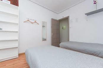 Roger's House Guest house